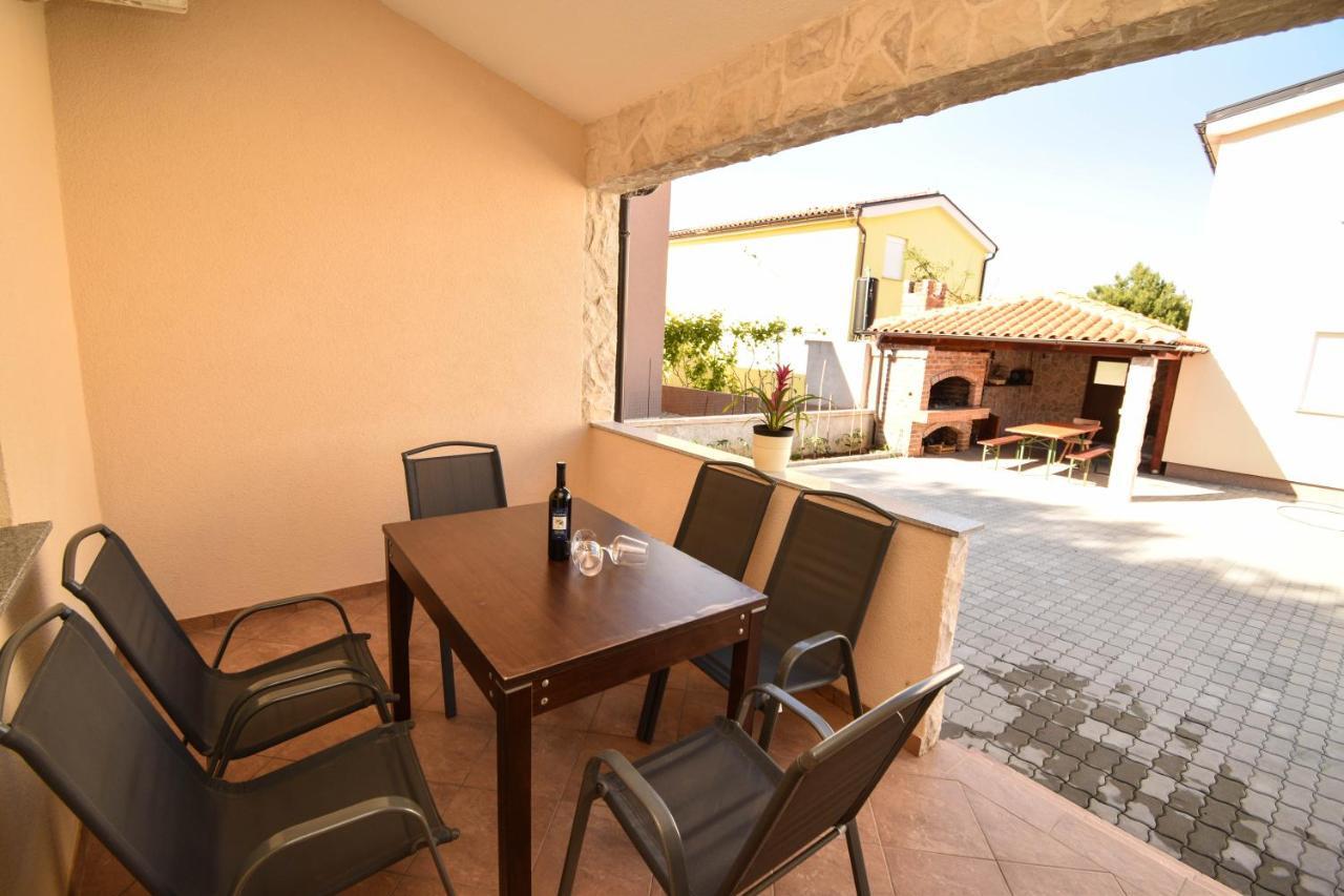 Apartmani Lukic Вир Экстерьер фото